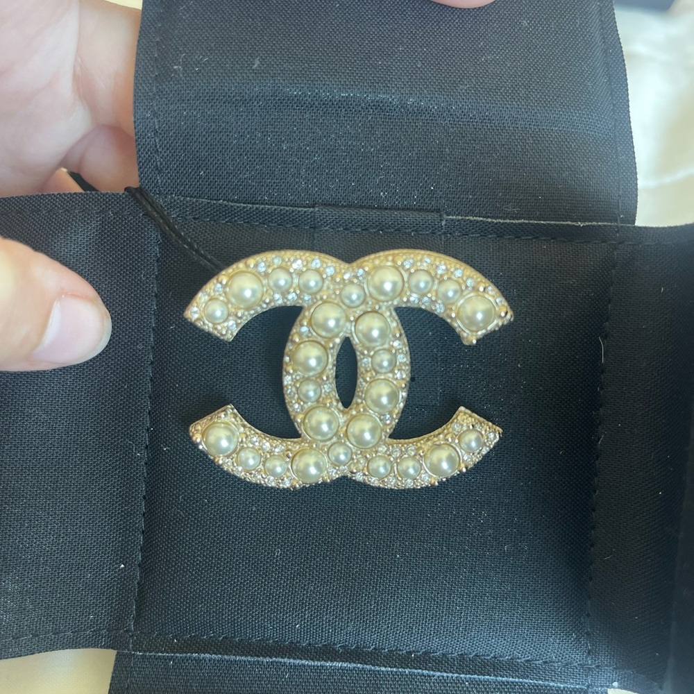 CHANEL Gold and Cream Brooch with Iconic CC Design